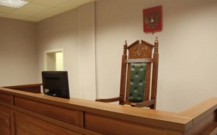 Суд арестовал петербурженку, которая хранила тело сожителя на балконе
