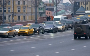 Вечером 29 ноября пробки на дорогах Петербурга достигли 9 баллов