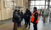 В Петербурге железнодорожники просят пассажиров соблюдать масочный режим