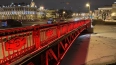 Огни Дворцового моста окрасятся в красный в честь ...