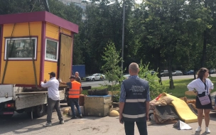 За неделю сотрудники ККИ в Петербурге ликвидировали 23 незаконные автостоянки