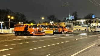 Конкурсы на зимнюю уборку дорог объявили в Петербурге