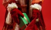 Дед Мороз из Великого Устюга получает до 10 тысяч писем в день