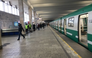 Станцию метро "Рыбацкое" закрывали на выход на 13 минут по техническим причинам