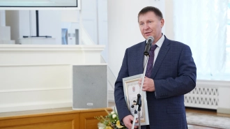 Комитет по здравоохранению Петербурга отмечает 90-летний юбилей