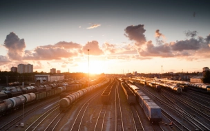 Россия участвует в создании поездов для "Индийских железных дорог": мнение экспертов