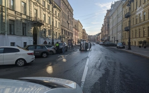 На Малой Морской произошло ДТП с участием каршеринга и такси