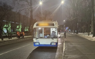 Троллейбус сбил ребенка на улице Решетникова