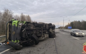 Водитель грузовика Shacman погиб в ДТП на "Скандинавии"