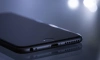 На Apple подали в суд из-за отсутствия зарядки в комплекте для iPhone 