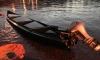 Затонувшую после столкновения с теплоходом лодку подняли со дна