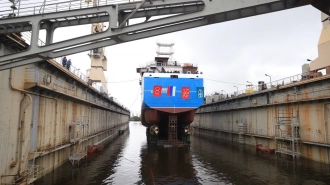 На воду спустили ярусолов "Гандвик-2" в Петербурге