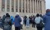 Фотофакт: в Хельсинки сотни человек вышли на митинг против закрытия границы с Россией