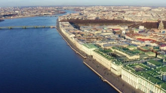 Почти 400 исторических зданий могут снести в центре Петербурга