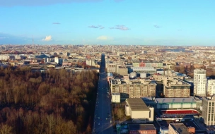 Специалисты проверяют жалобы горожан на неприятный запах на юге Петербурга