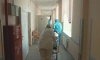 Заболеваемость COVID-19 снизилась в Петербурге впервые за неделю