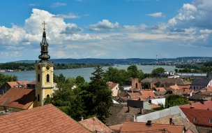 Делегация Петербурга посетит Белград