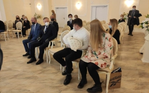 В ЗАГСе Красносельского района впервые торжественно зарегистрировали детей