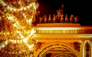 Стало известно, как украсят центр Петербурга к Новому году