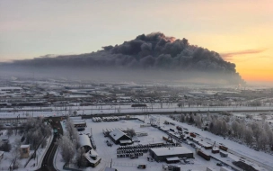 В связи с пожаром на складе в Пушкинском районе возбуждено уголовное дело