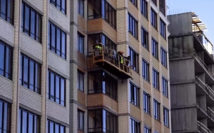 Петербуржцам рассказали о ситуации с ремонтом крыш и фасадов в городе