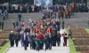 85 лет назад началась блокада Ленинграда: на Пискаревском кладбище почтили память погибших