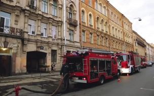 На улице Белы Куна на третьем этаже жилого дома сгорел балкон 