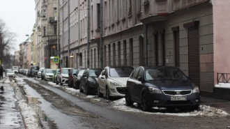 В Петербурге стартовала подготовка платной стоянки к зиме