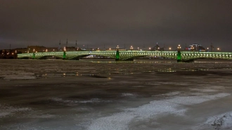 Троицкий мост озарится цветами ленточки Ленинградской Победы