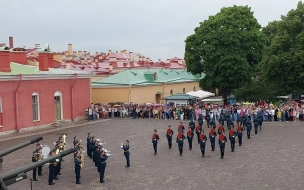 В Петропавловской крепости пройдет церемония развода почетного караула