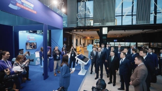 Глава Минстроя РФ посетил выставочную площадку III Международного строительного чемпионата