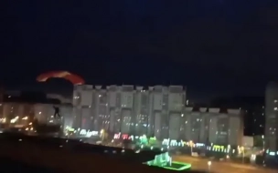 На Приморском проспекте ночью приземлились неизвестные парашютисты