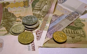 Медианная зарплата в Северной столице выросла до 72,5 тыс. рублей