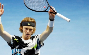 Рублев вышел в четвертьфинал турнира в Бостаде