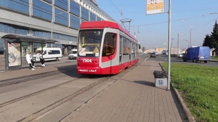 С 1 мая закрывается трамвайное движение по улице Ленсовета 