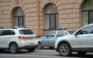 В Петербурге задержали следователя за торговлю фальшивыми удостоверениями силовиков 