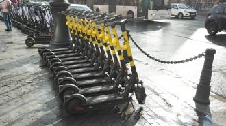 В Петербурге могут появиться платные парковки для электросамокатов