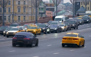 В Петербурге за девять месяцев поймали 190 нелегальных такси