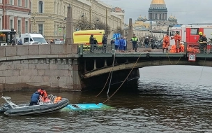 Обыски у перевозчика, которому принадлежит упавший в Мойку автобус, прошли в Петербурге