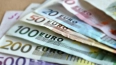 Инвестор назвал лучшее время для покупки долларов и евро