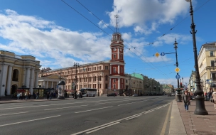 Петербург стал самым популярным городом для весеннего туризма