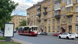 Трамвайное движение встало на путях Васильевского острова из-за жары