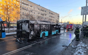 Прокуратура устанавливает обстоятельства возгорания автобуса на Ленинском проспекте