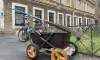 В преддверии 1 сентября в Петербурге начали тщательно убирать дороги около школ и детских садов