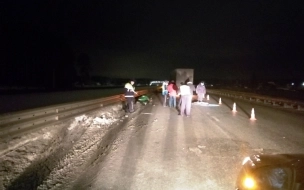 Два человека погибли в ДТП с грузовиком и снегоходом в Екатеринбурге