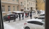 Петербуржцы делятся фотографиями и видеозаписями очередей в поликлиники