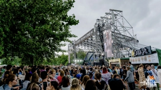 Прокуратуру Петербурга попросили проверить фестиваль VK Fest на "пропаганду пошлости и деградации"