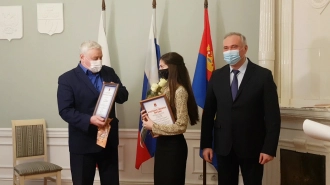 8 педагогов Выборга получили награды за участие во всероссийских конкурсах 