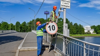 Первый Елагин мост пообещали отремонтировать до конца года