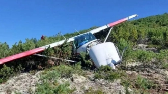 Упавший в тайге Приангарья самолет Cessna 182 почти не пострадал